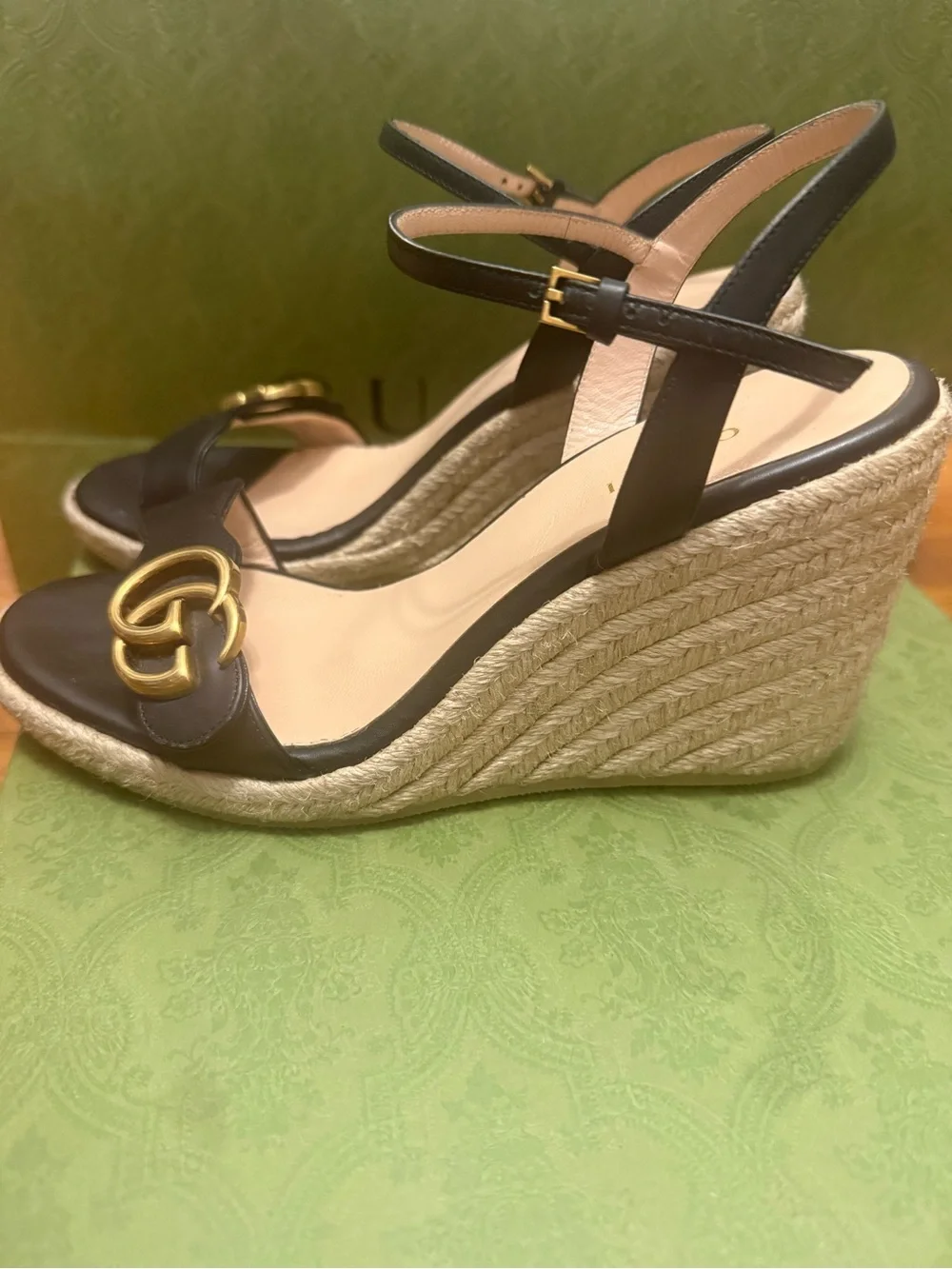 Gucci classic wedge